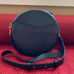 Cuyana Leather Circle Bag